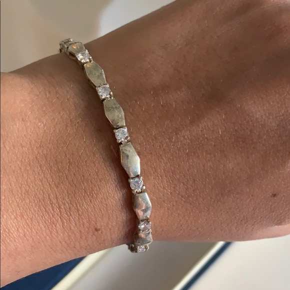 Stamped silver bracelet. - Picture 3 of 4